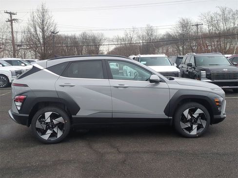 New 2026 Hyundai Kona Limited image 2