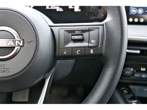 New 2026 Nissan Kicks SV w/ Charging Package FWD image 16