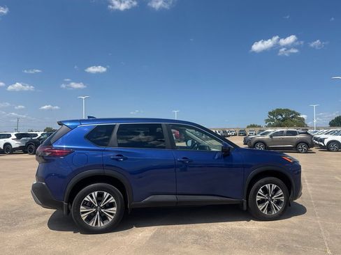 Used 2023 Nissan Rogue SV AWD/4WD image 24