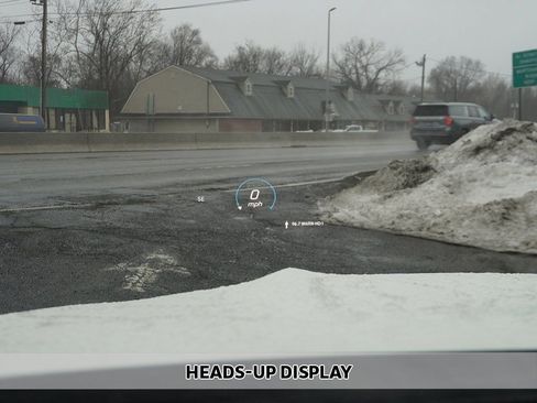 Used 2021 Mercedes-Benz GLS 580 4MATIC w/ Exclusive Trim Package image 6