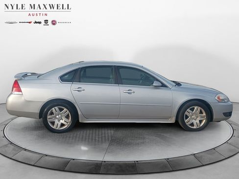 Used 2011 Chevrolet Impala LT w/ Luxury Edition Package image 17