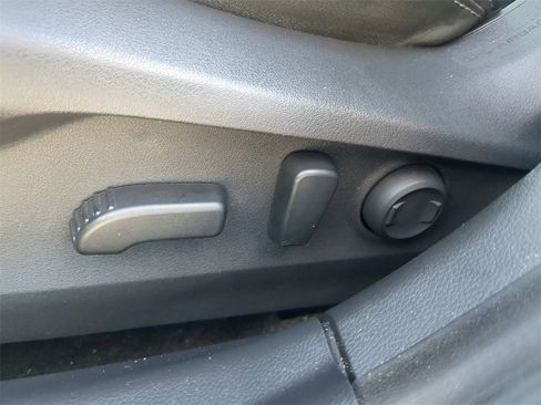 Used 2020 Subaru Outback Limited w/ Popular Package #2 image 19