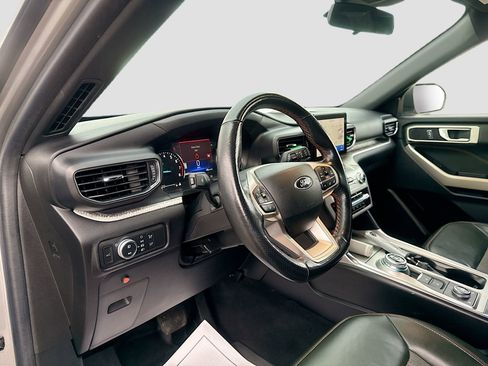 Certified 2022 Ford Explorer Timberline image 10