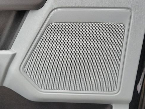 Used 2025 Ford F250 XLT AWD/4WD image 17