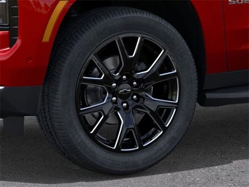 New 2026 Chevrolet Suburban LS image 10