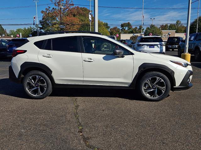 Used 2024 Subaru Crosstrek 2.0i Premium AWD/4WD image 8