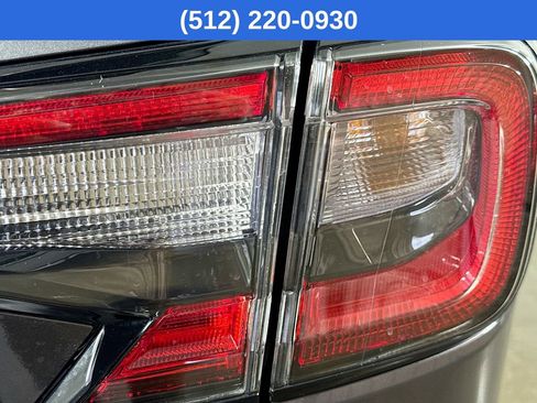 Used 2025 Subaru Outback Premium image 34