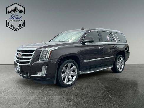 Used 2015 Cadillac Escalade Luxury AWD/4WD image 1