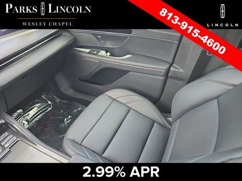 Certified 2025 Lincoln Nautilus Premier w/ Jet Appearance Package AWD/4WD image 14