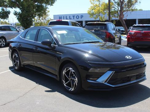 New 2026 Hyundai Sonata SEL FWD image 5