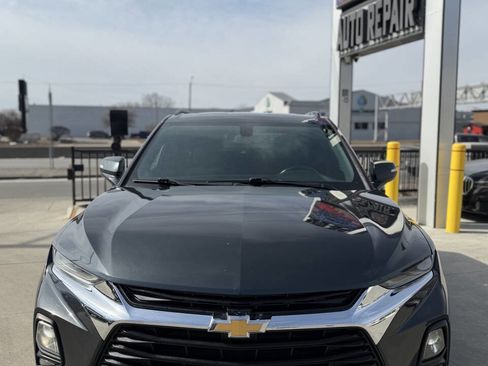 Used 2020 Chevrolet Blazer LT image 2