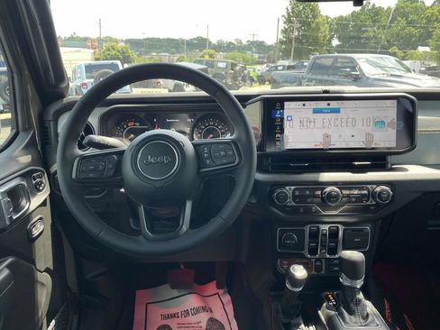 New 2025 Jeep Wrangler Unlimited Sport AWD/4WD image 21