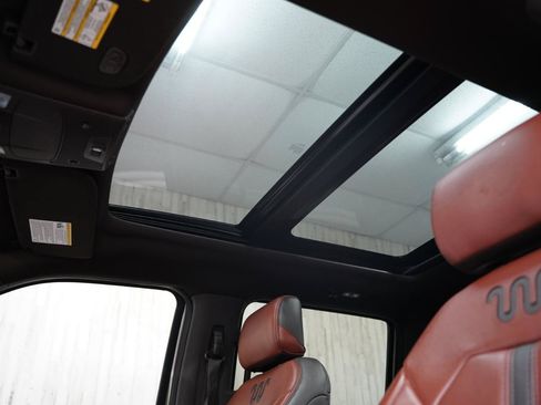 Used 2018 Ford F150 King Ranch w/ Equipment Group 601A Luxury AWD/4WD image 23