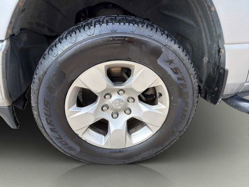 Used 2020 RAM 1500 Big Horn AWD/4WD image 21