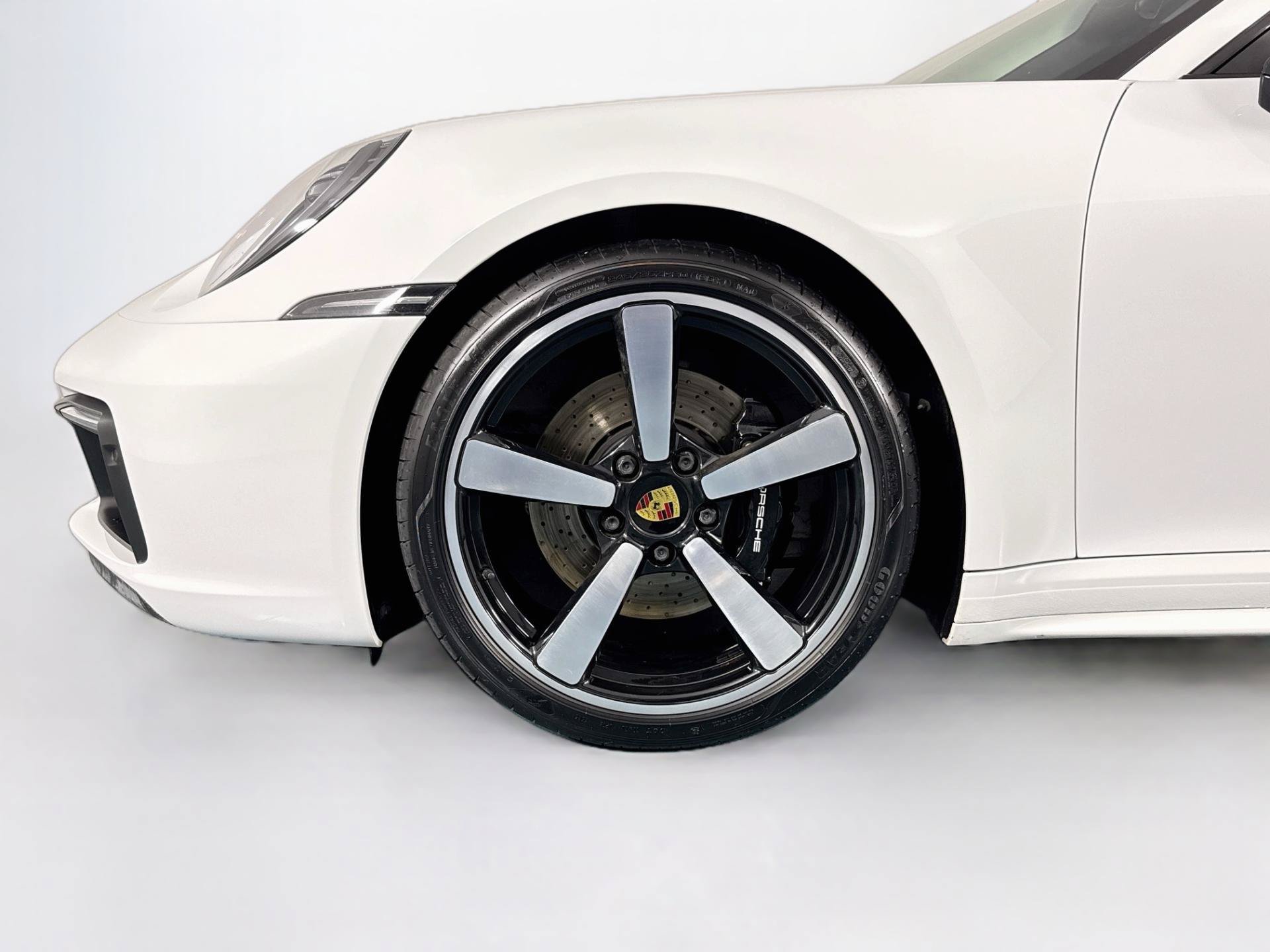 Used 2021 Porsche 911 AWD/4WD image 53