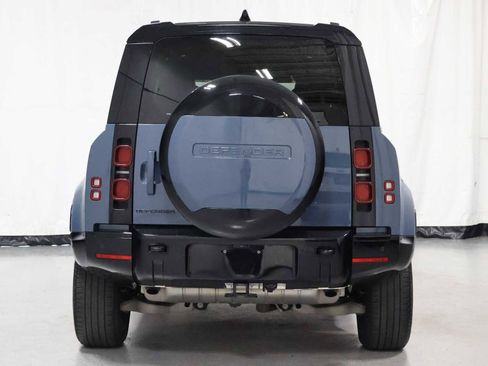 Used 2024 Land Rover Defender 110 X-Dynamic SE AWD/4WD image 7