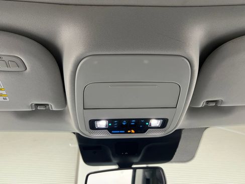 Used 2025 Ford Expedition Platinum AWD/4WD image 71