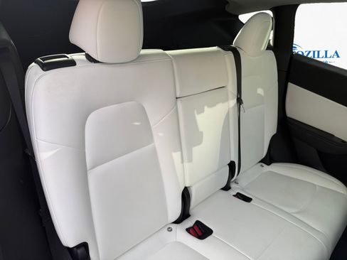 Used 2021 Tesla Model Y Long Range image 12