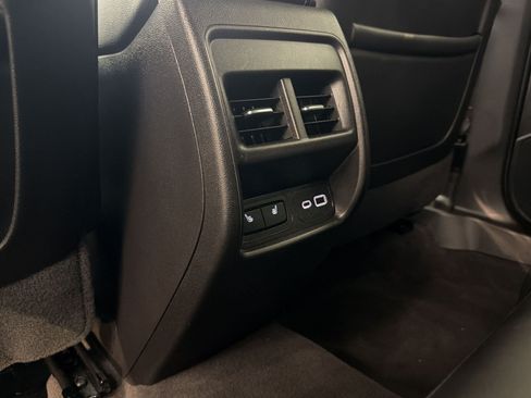 Used 2024 Cadillac XT4 Sport w/ Cold Weather Package FWD image 31
