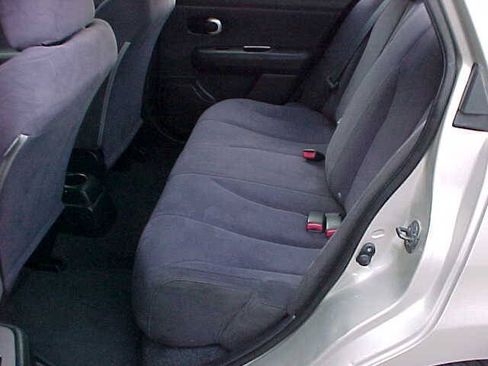 Used 2008 Nissan Versa 1.8 S w/ PWR Pkg FWD image 11
