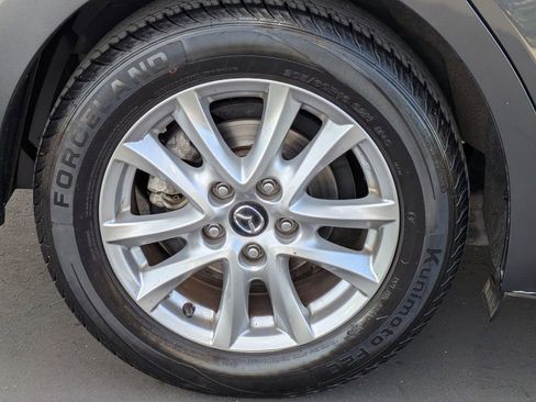 Used 2016 MAZDA MAZDA3 i Sport w/ Preferred Equipment Package image 23