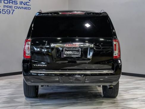 Used 2015 GMC Yukon Denali w/ Touring Package AWD/4WD image 15