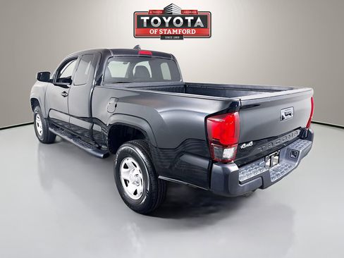Certified 2021 Toyota Tacoma SR image 5