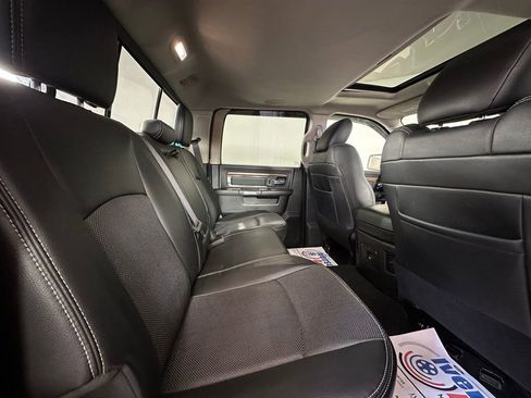 Used 2015 RAM 1500 Laramie image 28