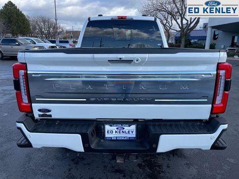 Used 2024 Ford F350 Platinum w/ Tremor Off-Road Package image 38