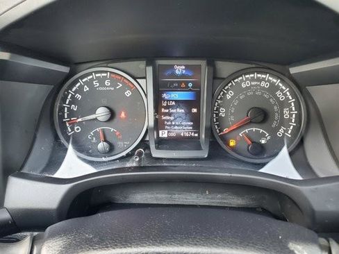 Used 2023 Toyota Tacoma SR image 22