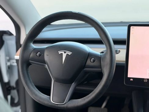 Used 2023 Tesla Model 3 Standard Range RWD image 27
