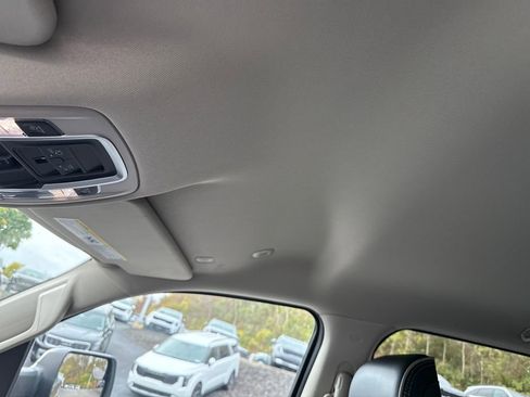 Certified 2022 RAM 1500 Laramie image 23