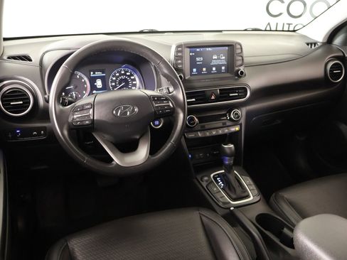 Used 2021 Hyundai Kona Limited w/ Cargo Package image 2