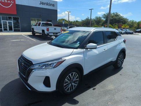 Certified 2024 Nissan Kicks SV FWD image 14