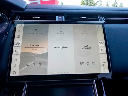 New 2026 Land Rover Range Rover Velar Dynamic SE image 18