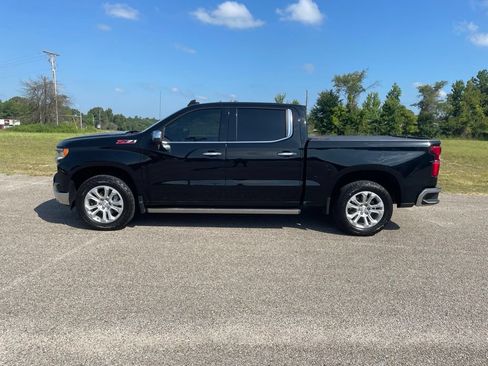 Used 2023 Chevrolet Silverado 1500 LTZ w/ Z71 Off-Road Package AWD/4WD image 2