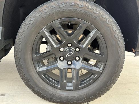 Certified 2024 Chevrolet Silverado 1500 LT Trail Boss w/ Convenience Package II AWD/4WD image 9