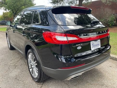 Used 2016 Lincoln MKX Reserve w/ Technology Package image 3