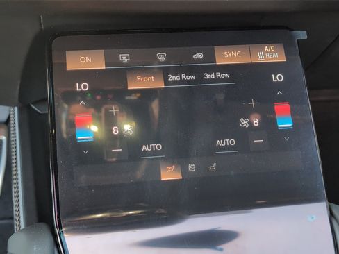 New 2026 Cadillac Vistiq Luxury image 17