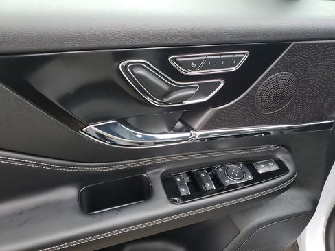 New 2026 Lincoln Corsair Premiere image 19