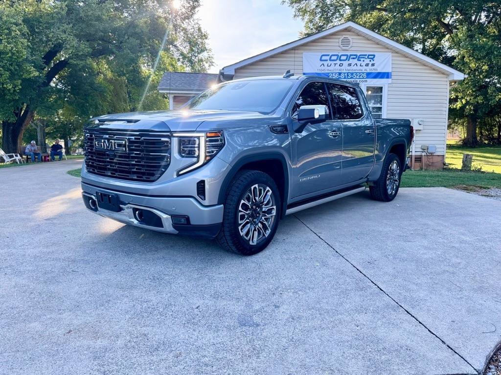 Used 2023 GMC Sierra 1500 Denali Ultimate AWD/4WD image 1