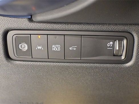 New 2026 Chevrolet Equinox EV LT image 27