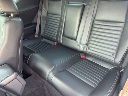 Used 2014 Dodge Challenger SXT Plus RWD image 13