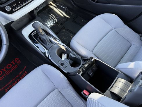 Used 2023 Toyota Corolla SE image 17