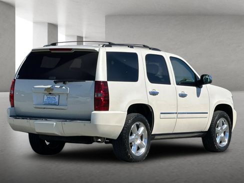 Used 2013 Chevrolet Tahoe LTZ image 4