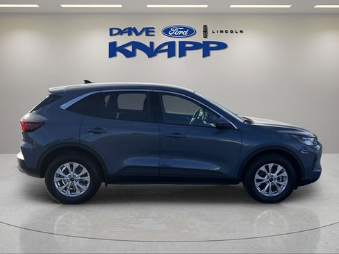 Used 2023 Ford Escape Active w/ Tech Pack #2 image 9