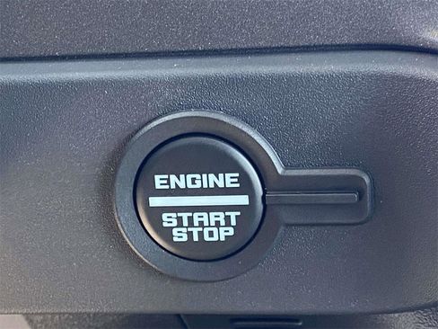 New 2025 Ford Bronco Big Bend w/ Black Diamond Package image 23