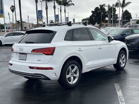 Used 2021 Audi Q5 Premium w/ Convenience Package image 26