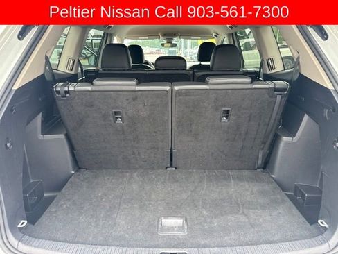 Used 2025 Volkswagen Atlas SE FWD image 23