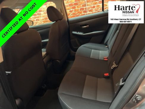 Used 2022 Nissan Sentra SV w/ Trunk Package image 10